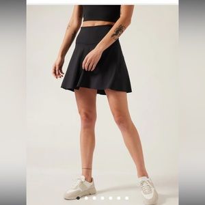 Athleta Ace Tennis Skort 15.5”